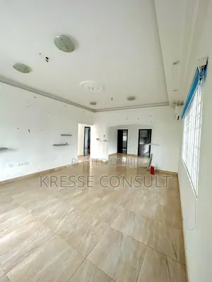 3bdrm House in Blue Rose, Accra Metropolitan for sale
