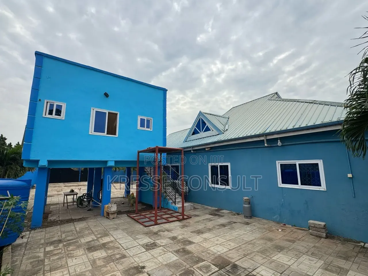 3bdrm House in Blue Rose, Accra Metropolitan for sale
