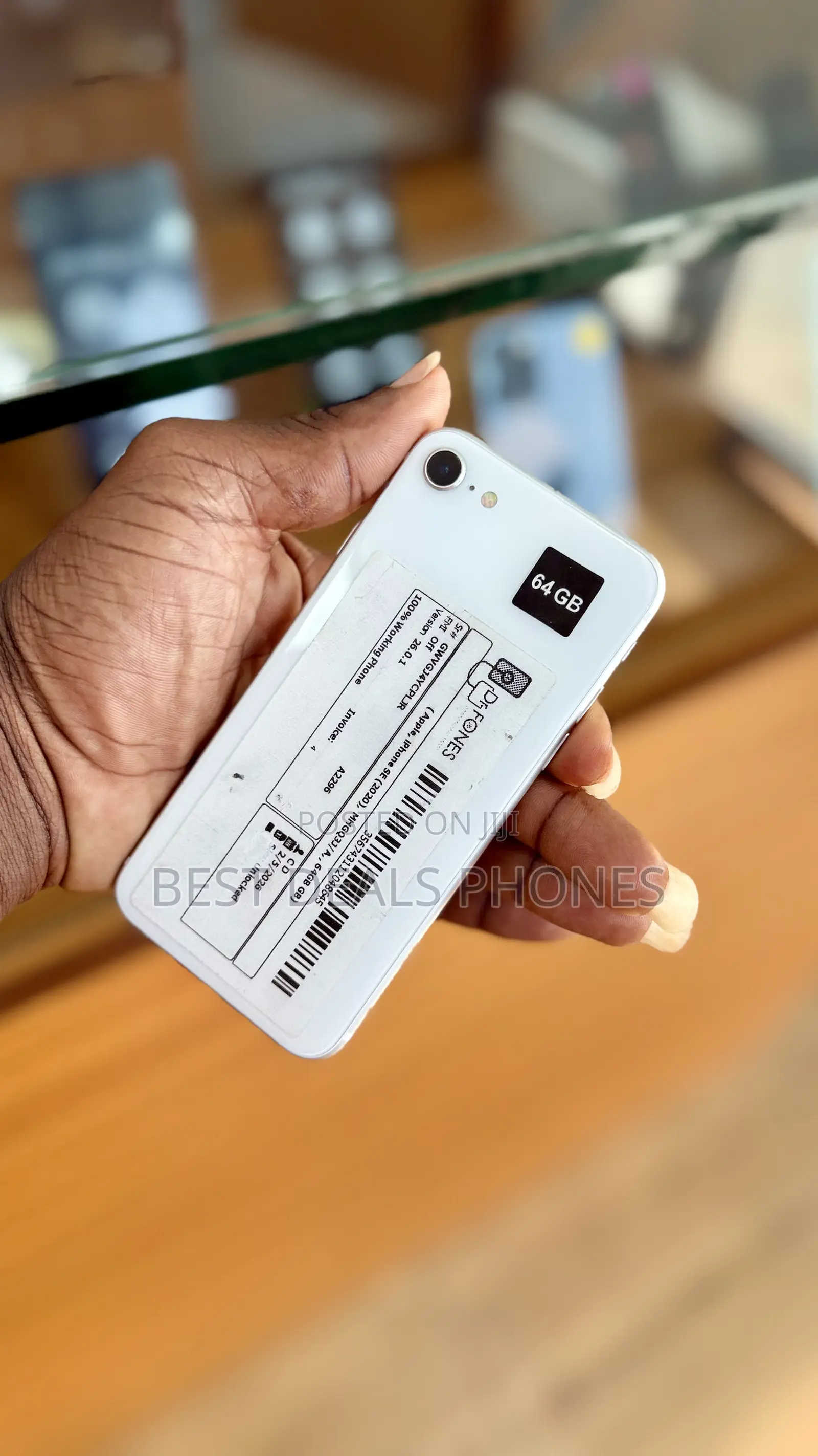 Apple iPhone SE (2020) 64 GB White