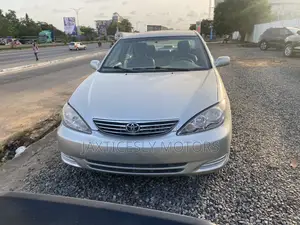 Toyota Camry SE 4dr Sedan (2.4L 4cyl 4A) 2004 Silver