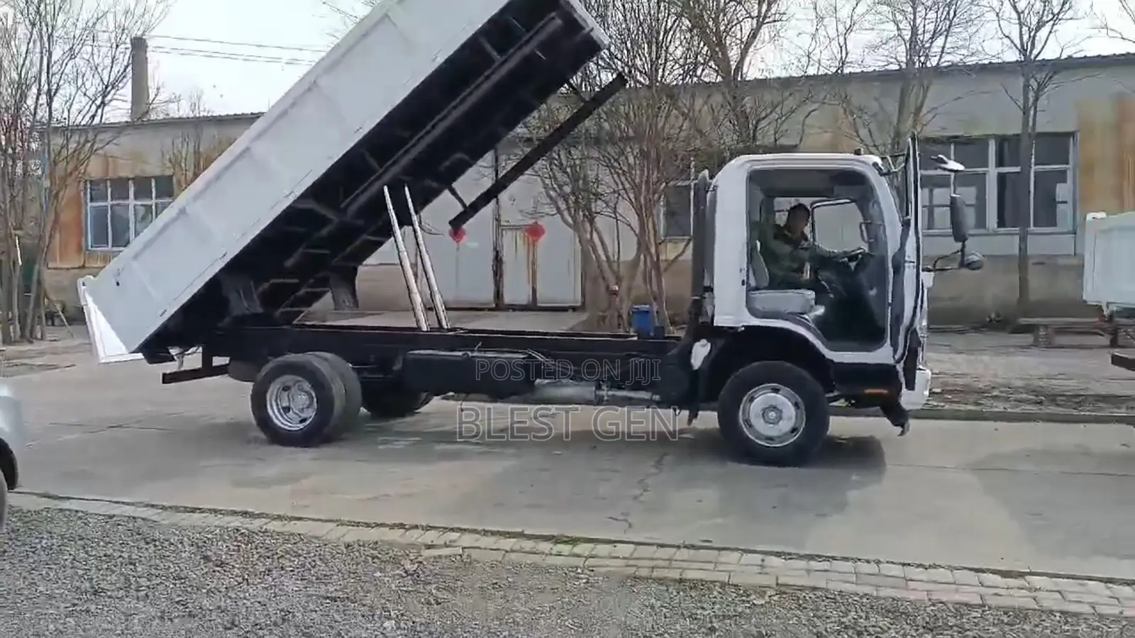 Isuzu Motors Dump Truck 10 Ton 2017–Clean Engine, New Body, No Faults