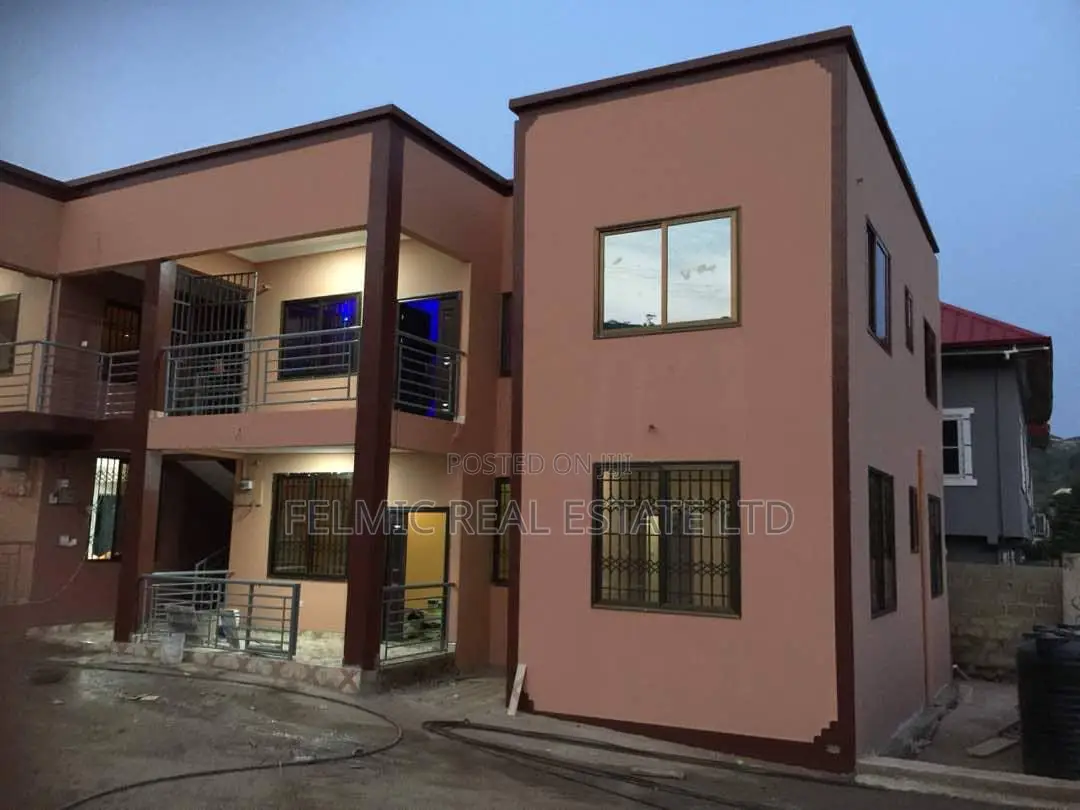10bdrm Apartment in Felmic Real Estate, Kwabenya for sale