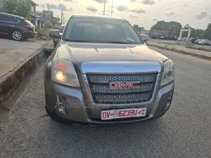 GMC Terrain Denali AWD 2013 Gold