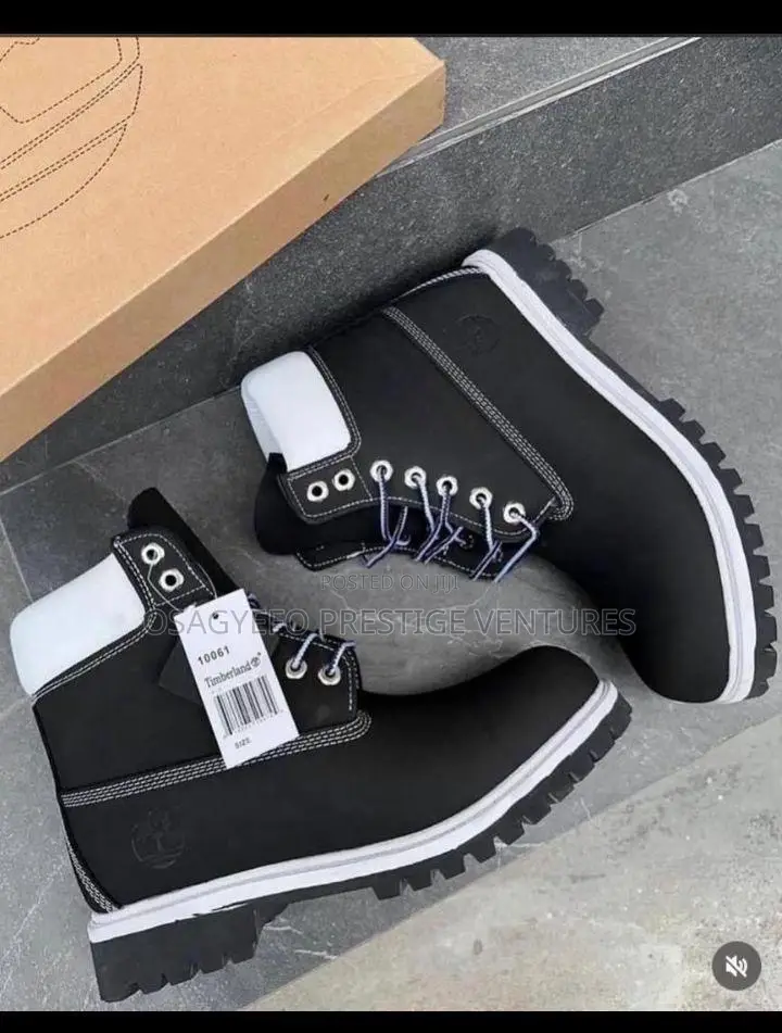 Timberland 6-Inch Premium Waterproof Boot Black Nubuck Leather Upper
