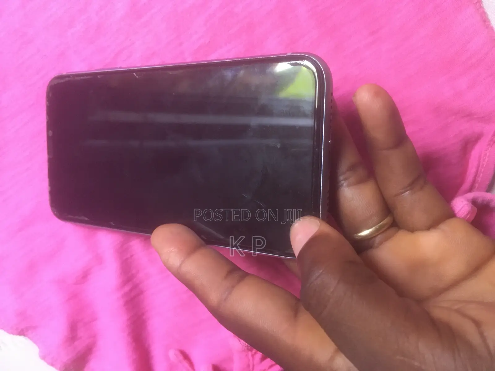 New Apple iPhone 11 64 GB Gray