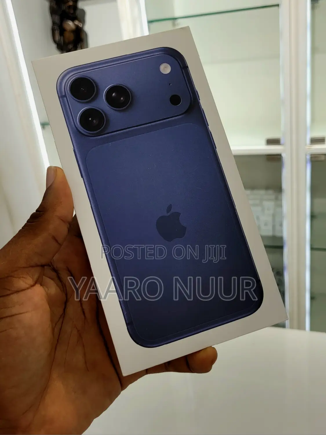 New Apple iPhone 17 Pro Max 256 GB Blue