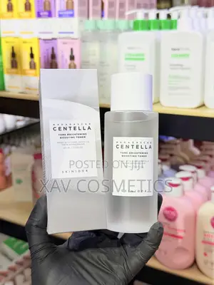 Skin1004 Madagascar Centella Tone Brightening Boosting Toner