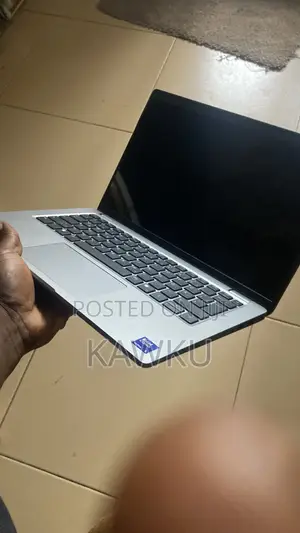 Laptop Dell Latitude 5450 8GB Intel Core i5 SSHD (Hybrid) 512GB