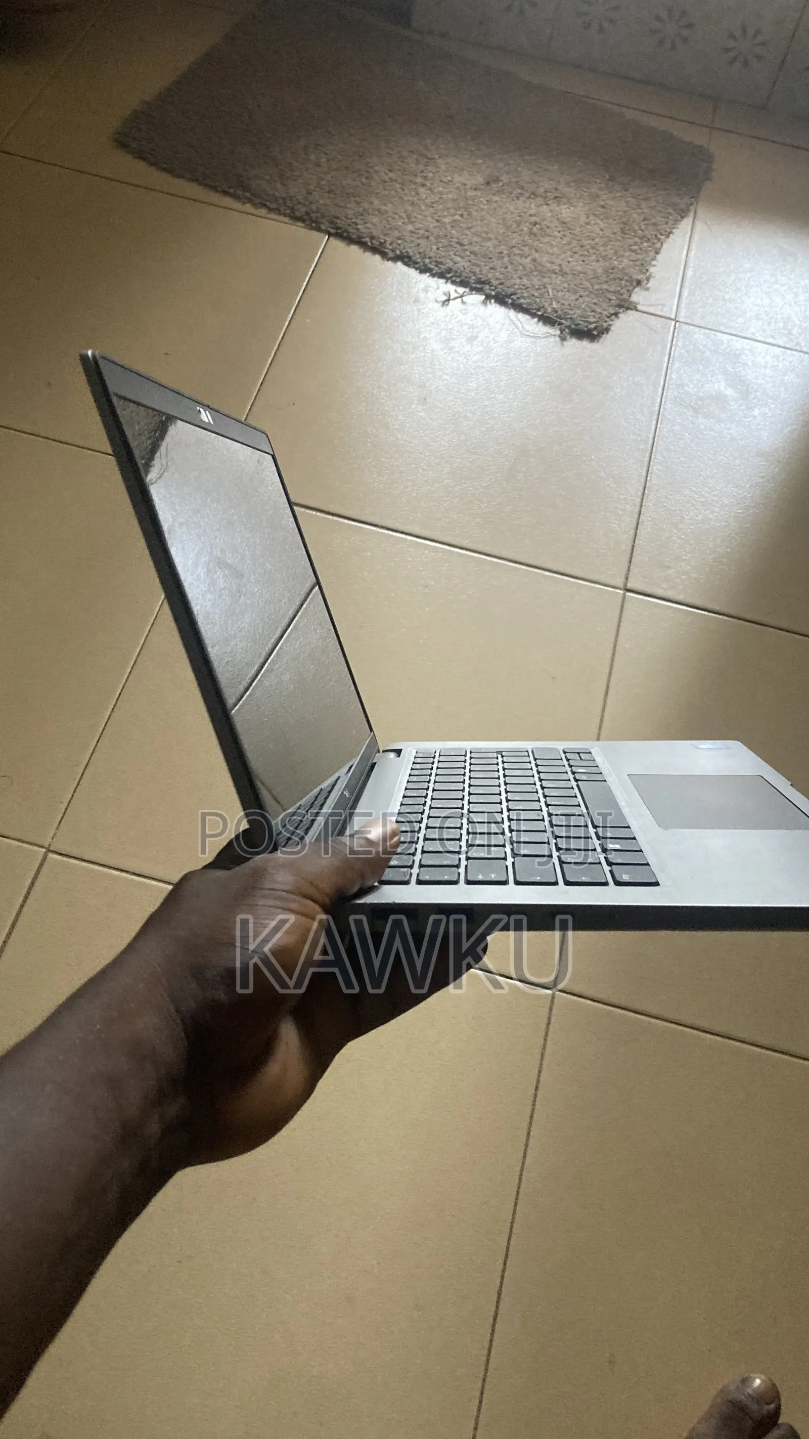 Laptop Dell Latitude 5450 8GB Intel Core i5 SSHD (Hybrid) 512GB