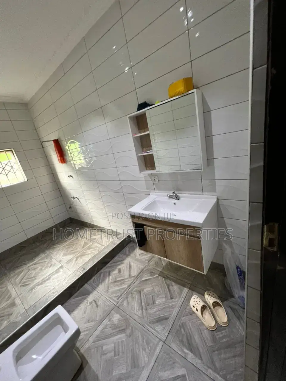 2bdrm House in Amasaman Asaleja for sale