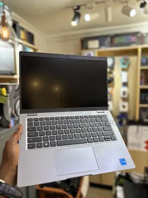 New Laptop Dell 16GB Intel Core i5 SSD 256GB
