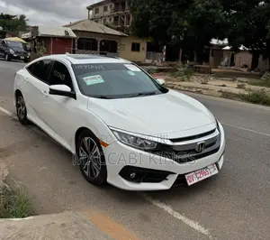 Honda Civic EX Sedan 2018 White