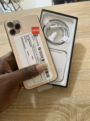 New Apple iPhone 11 Pro 256 GB Gold