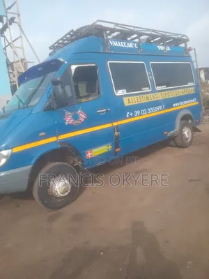 Mercedes-Benz Sprinter 2019 Blue
