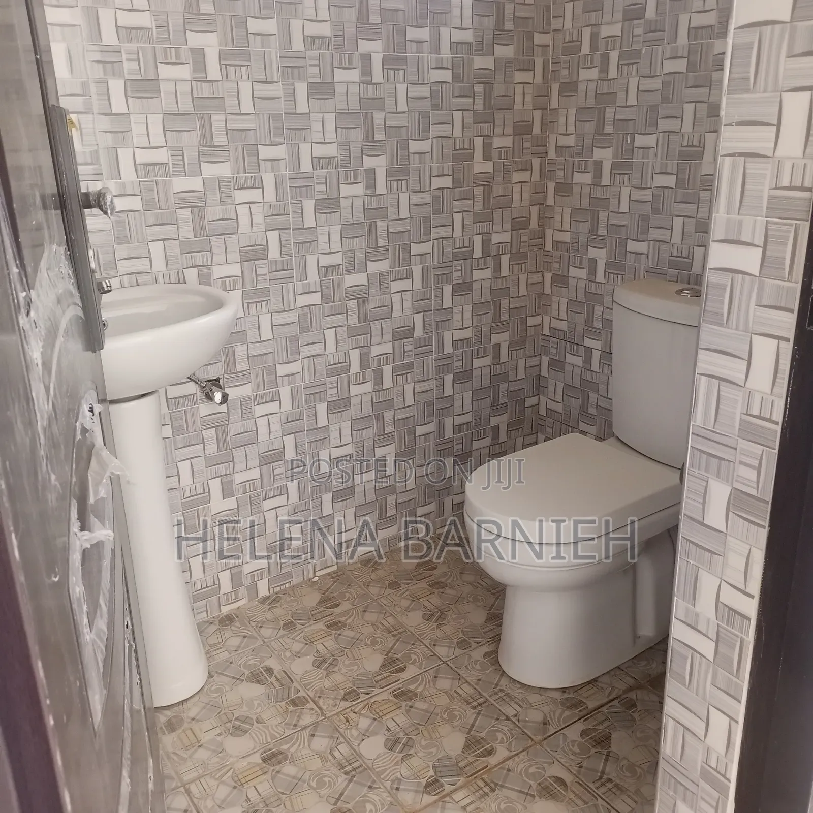 2bdrm Apartment in Helena Estate Agency, Ga East Municipal for rent