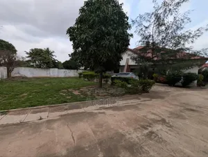 5bdrm House in Cfc Estate Dome for sale