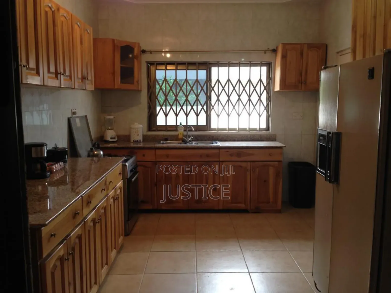 5bdrm House in Cfc Estate Dome for sale