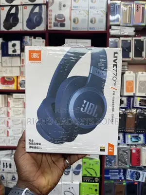 JBL Live 770nc