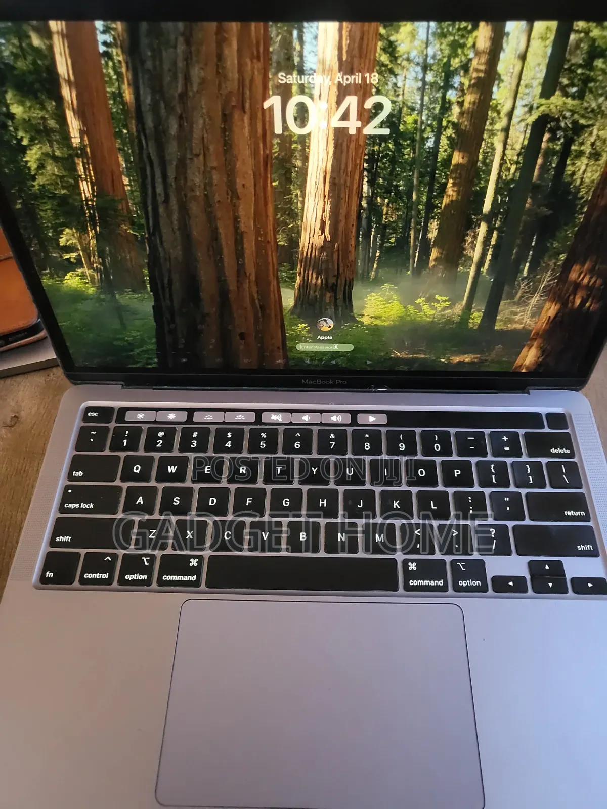 Laptop Apple MacBook 2020 16GB Intel Core i5 SSD 512GB