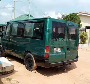 Ford Transit 2005 Green