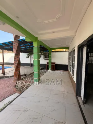 5bdrm House in Choice, West Hills Mall Area for sale