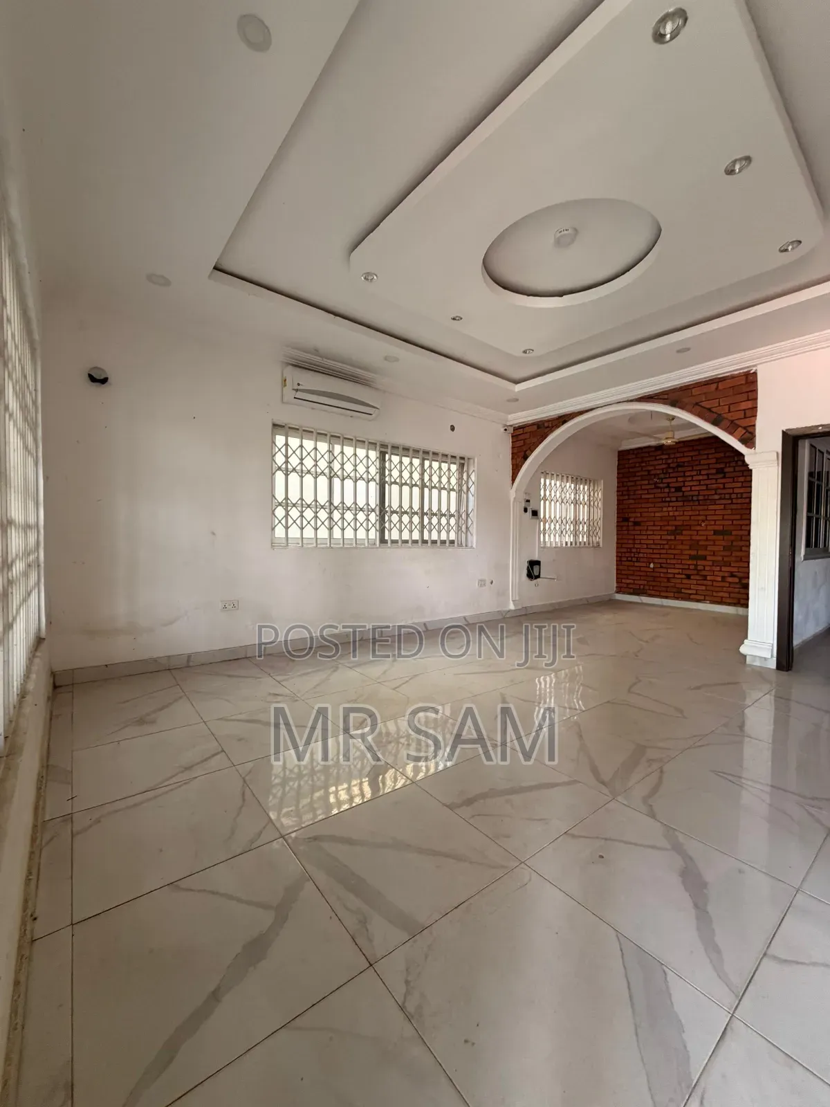 5bdrm House in Choice, West Hills Mall Area for sale