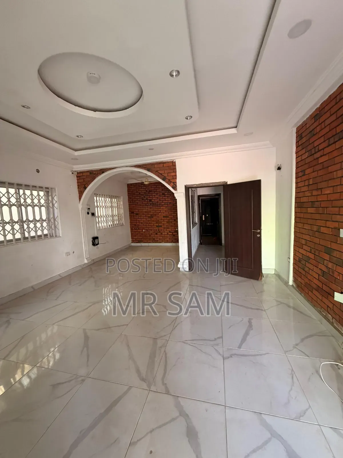 5bdrm House in Choice, West Hills Mall Area for sale