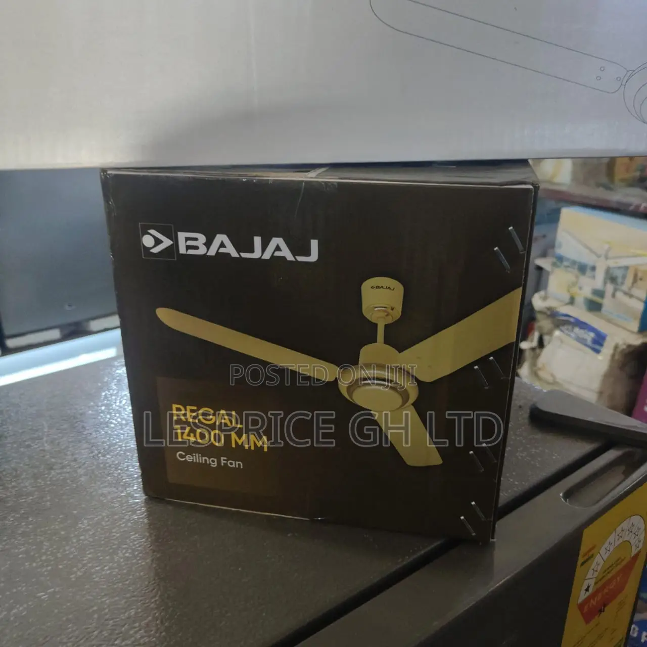 Superb Long Blade Ceiling Fan From Bajaj