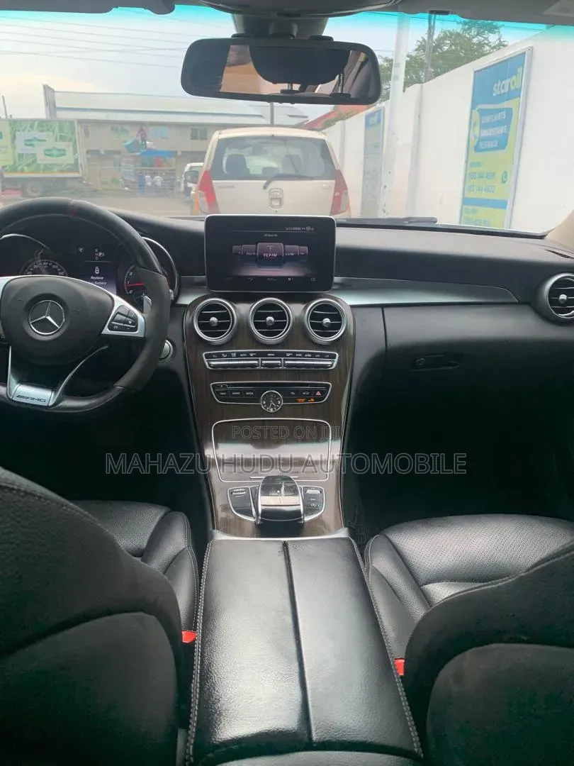 Mercedes-Benz C300 Luxury 4dr AWD 4Matic Sedan (2.0L 4cyl 7A) 2015 Silver