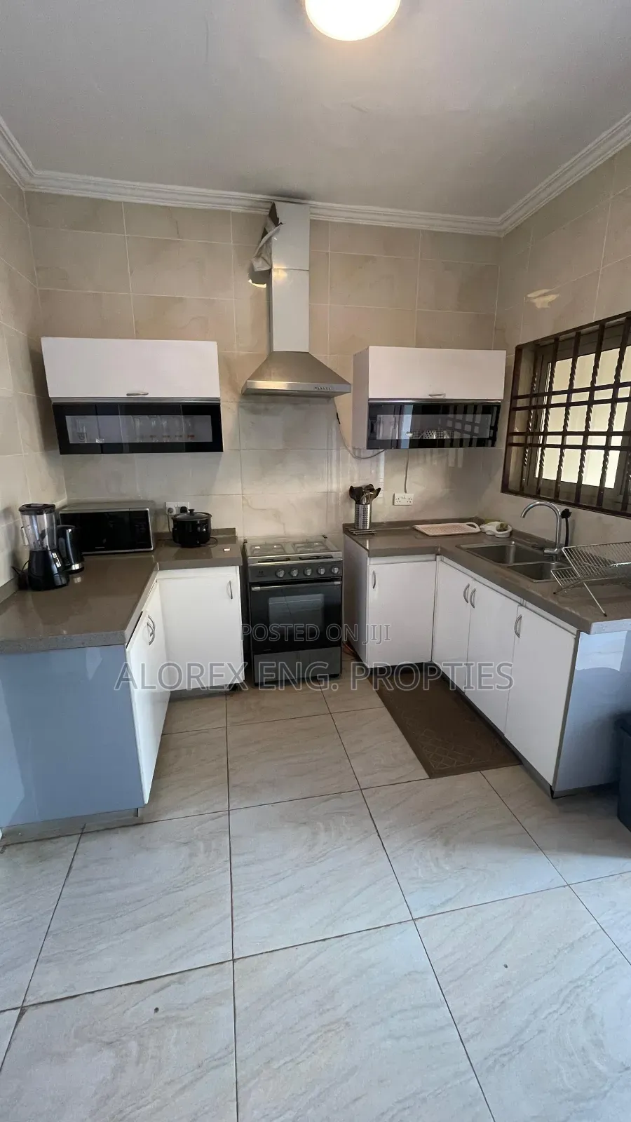 Furnished 3bdrm Apartment in Adenta, Frafraha for sale