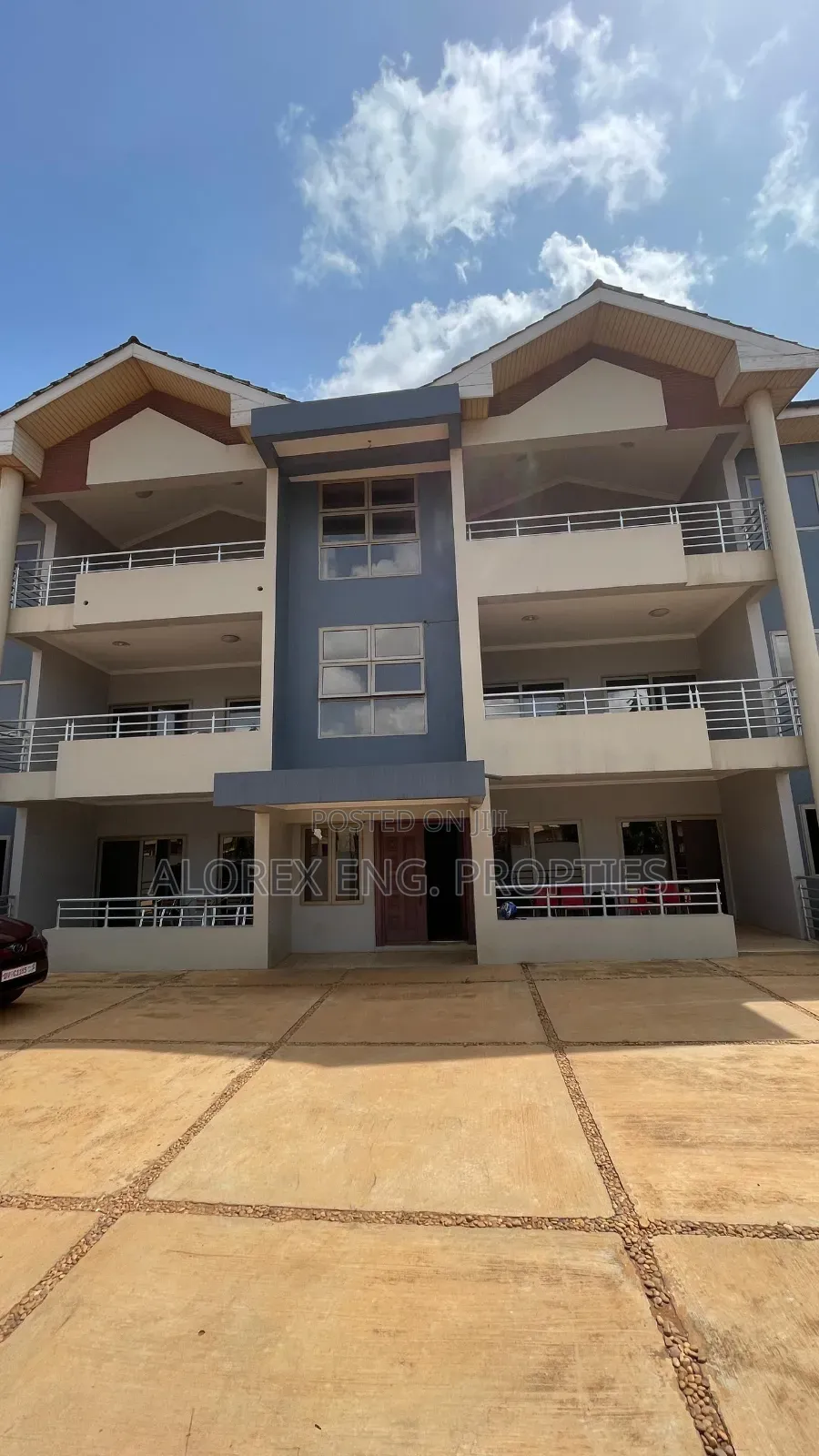 Furnished 3bdrm Apartment in Adenta, Frafraha for sale