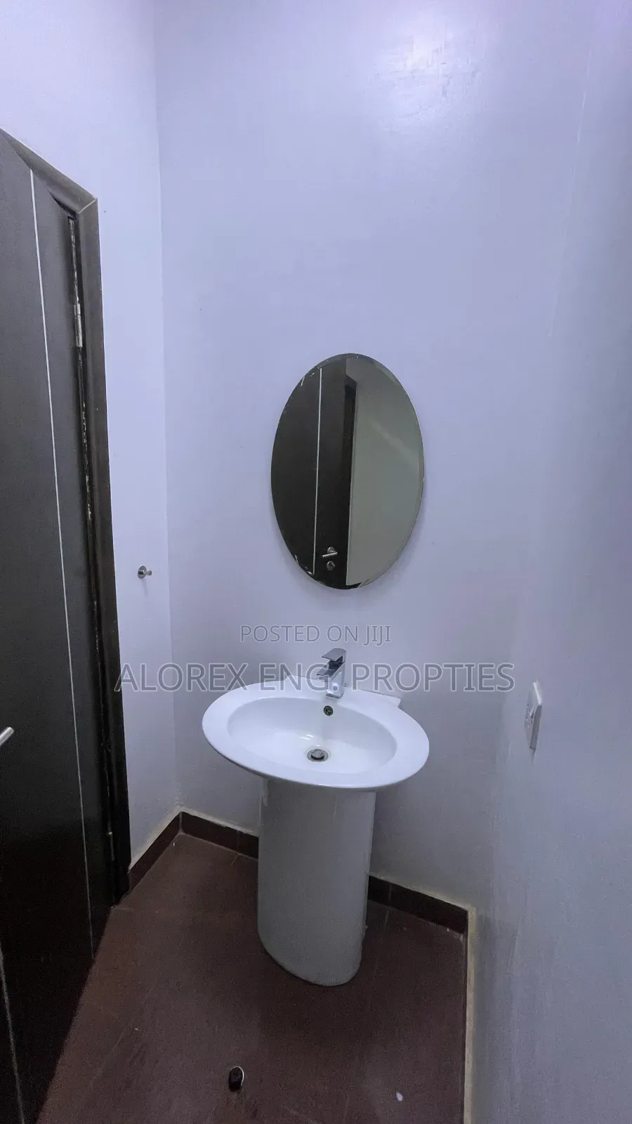 Furnished 3bdrm Apartment in Adenta, Frafraha for sale
