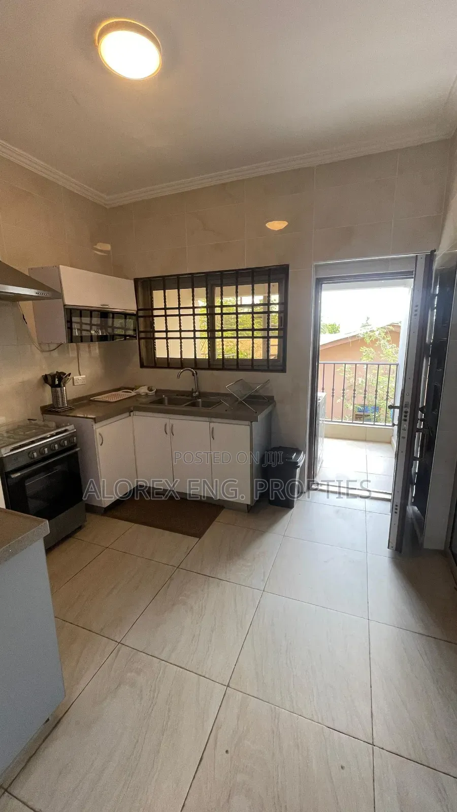 Furnished 3bdrm Apartment in Adenta, Frafraha for sale