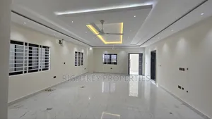 4bdrm House in Rightkey, Kumasi Metropolitan for sale
