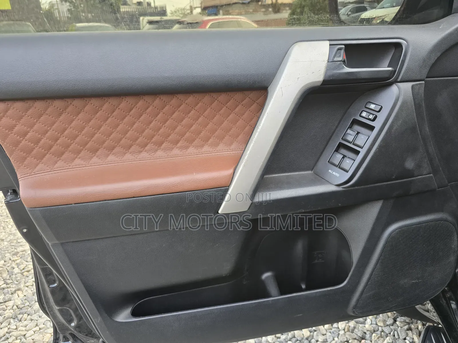 Toyota Land Cruiser Prado 2.7 2017 Black