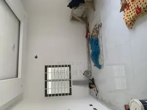 3bdrm House in Palace Mall Area, Spintex for sale