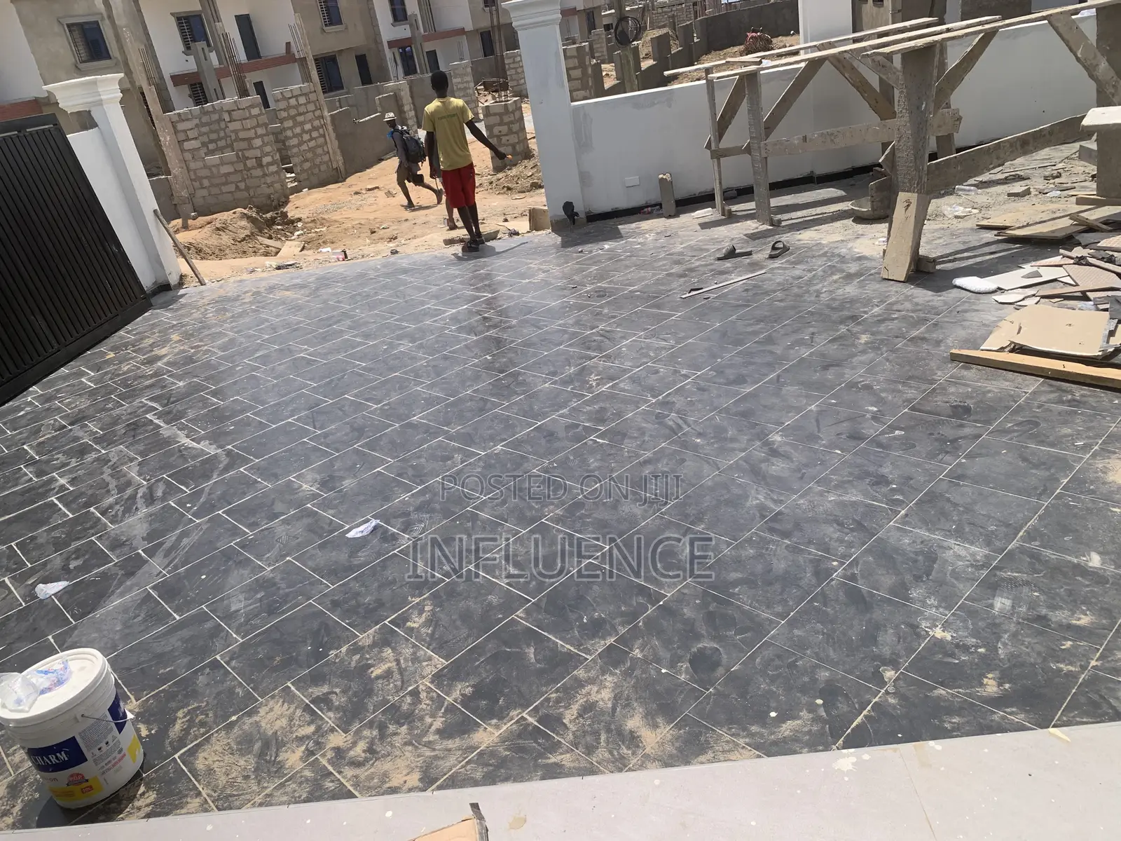3bdrm House in Palace Mall Area, Spintex for sale