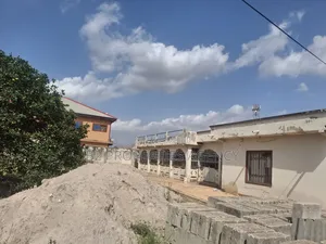 Furnished 7bdrm House in B2 Properties Agency, Kumasi Metropolitan