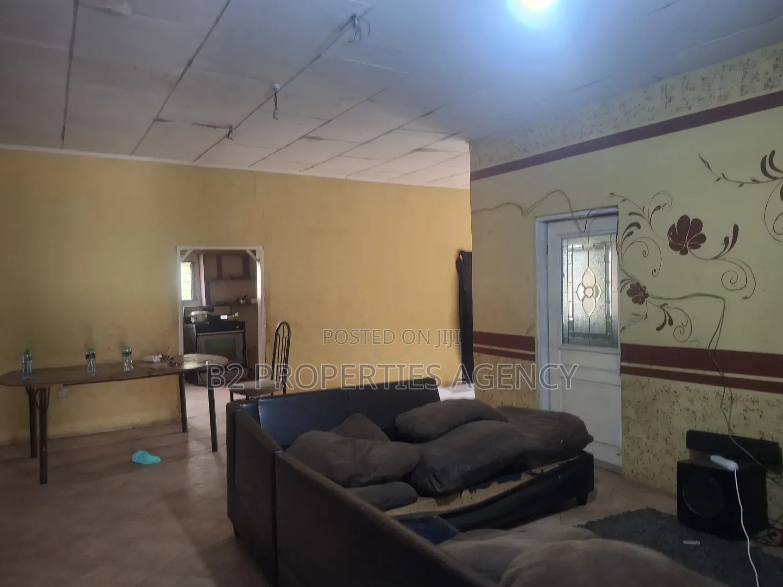 Furnished 7bdrm House in B2 Properties Agency, Kumasi Metropolitan