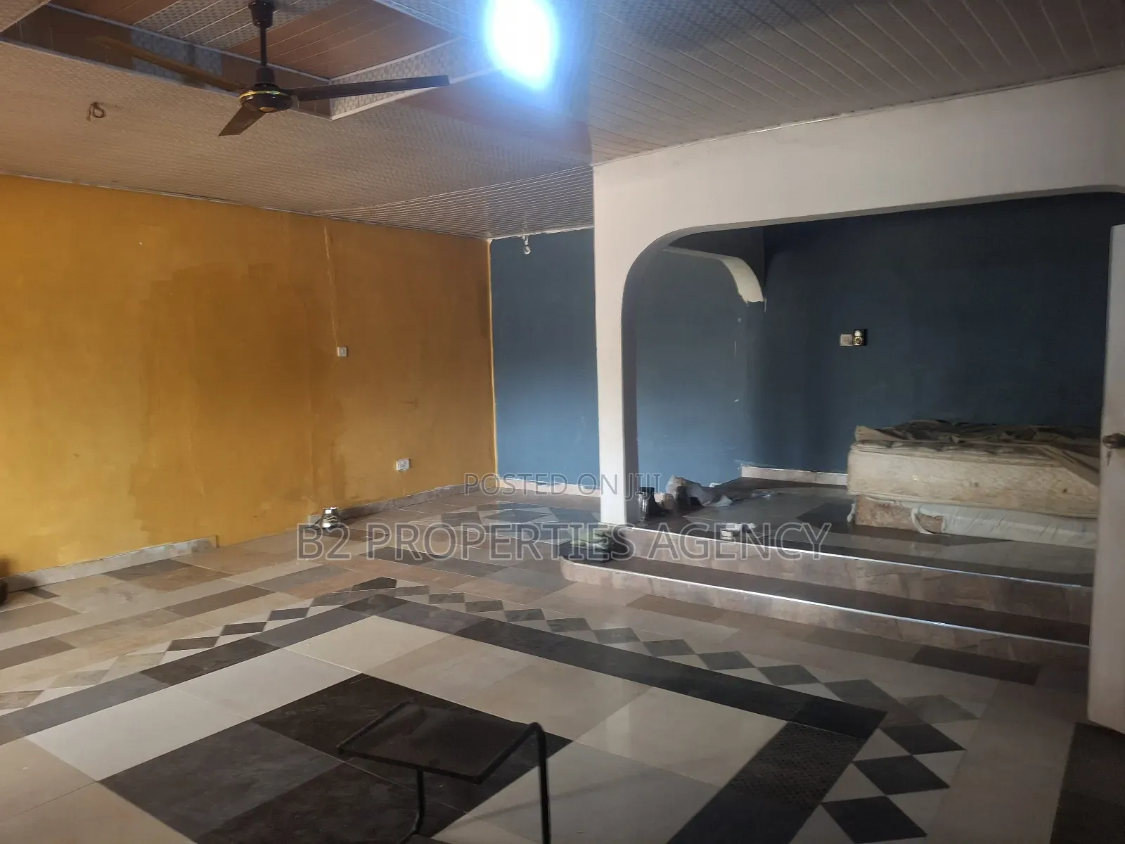 Furnished 7bdrm House in B2 Properties Agency, Kumasi Metropolitan