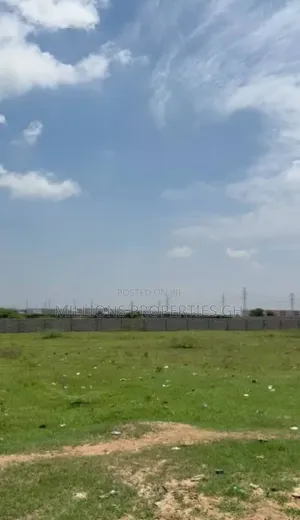 5 Acres 4sale Tema Motorway