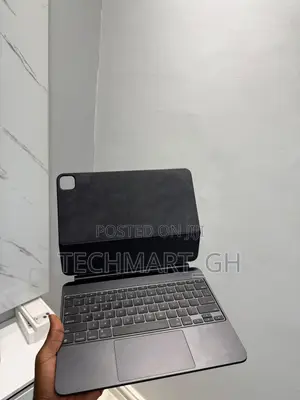 13inch Magic Keyboard For