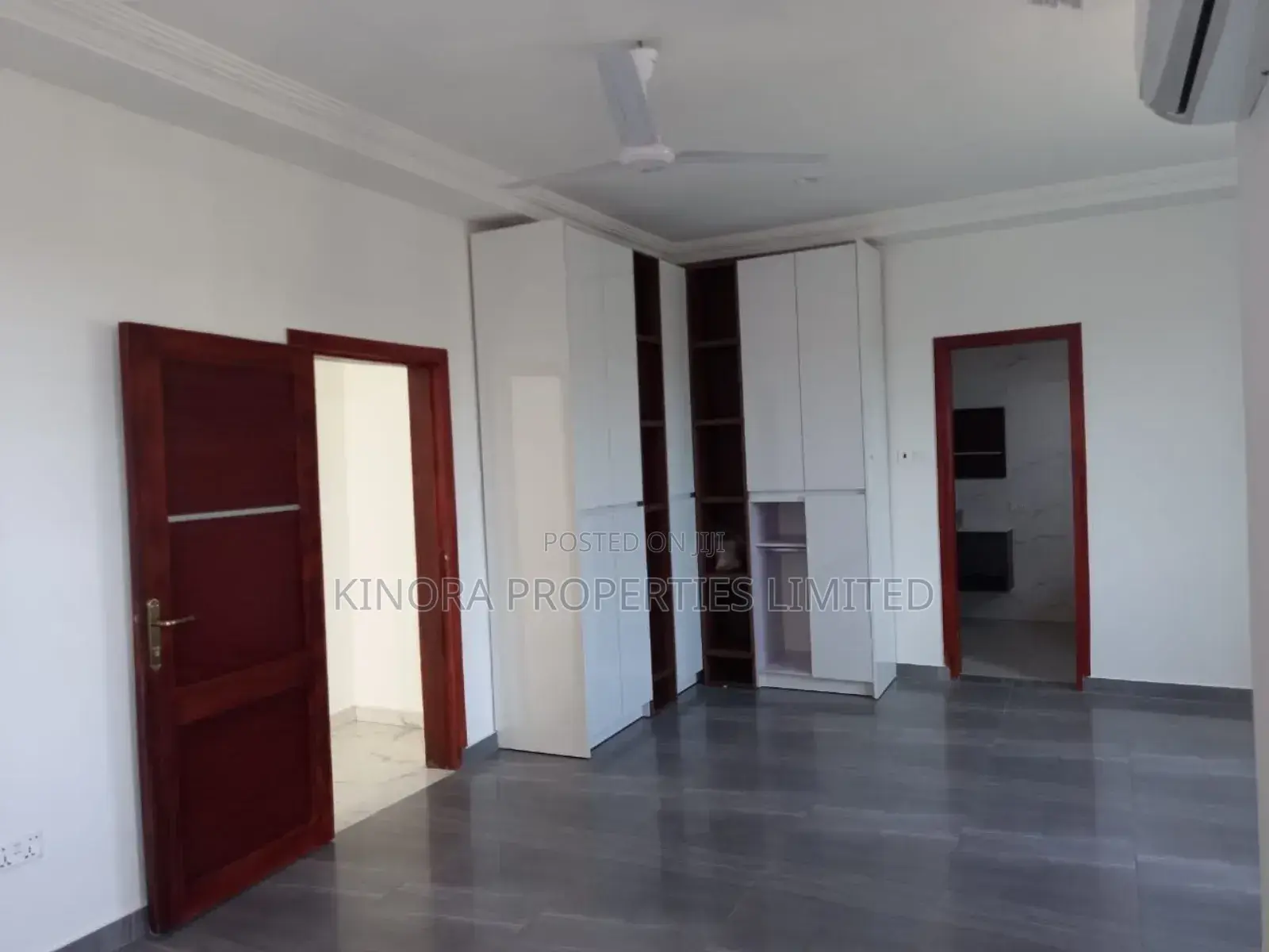 4bdrm Duplex in Mile 7 for rent