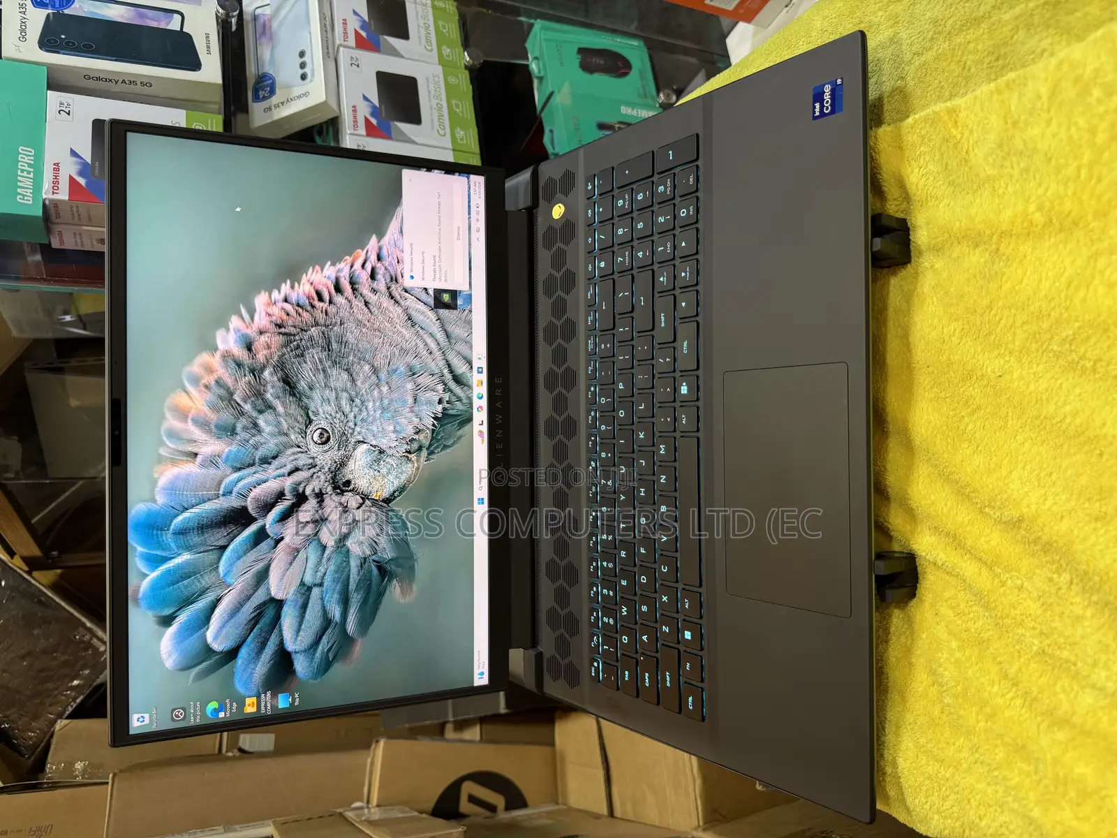 Laptop Alienware M18 R2 40GB Intel Core i9 SSD 1T