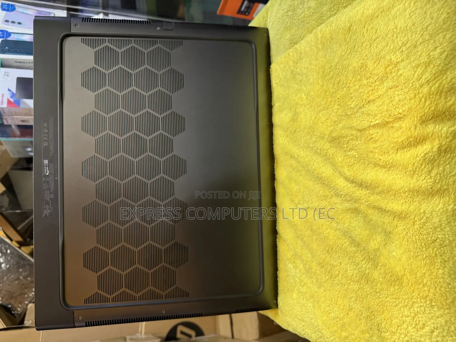 Laptop Alienware M18 R2 40GB Intel Core i9 SSD 1T
