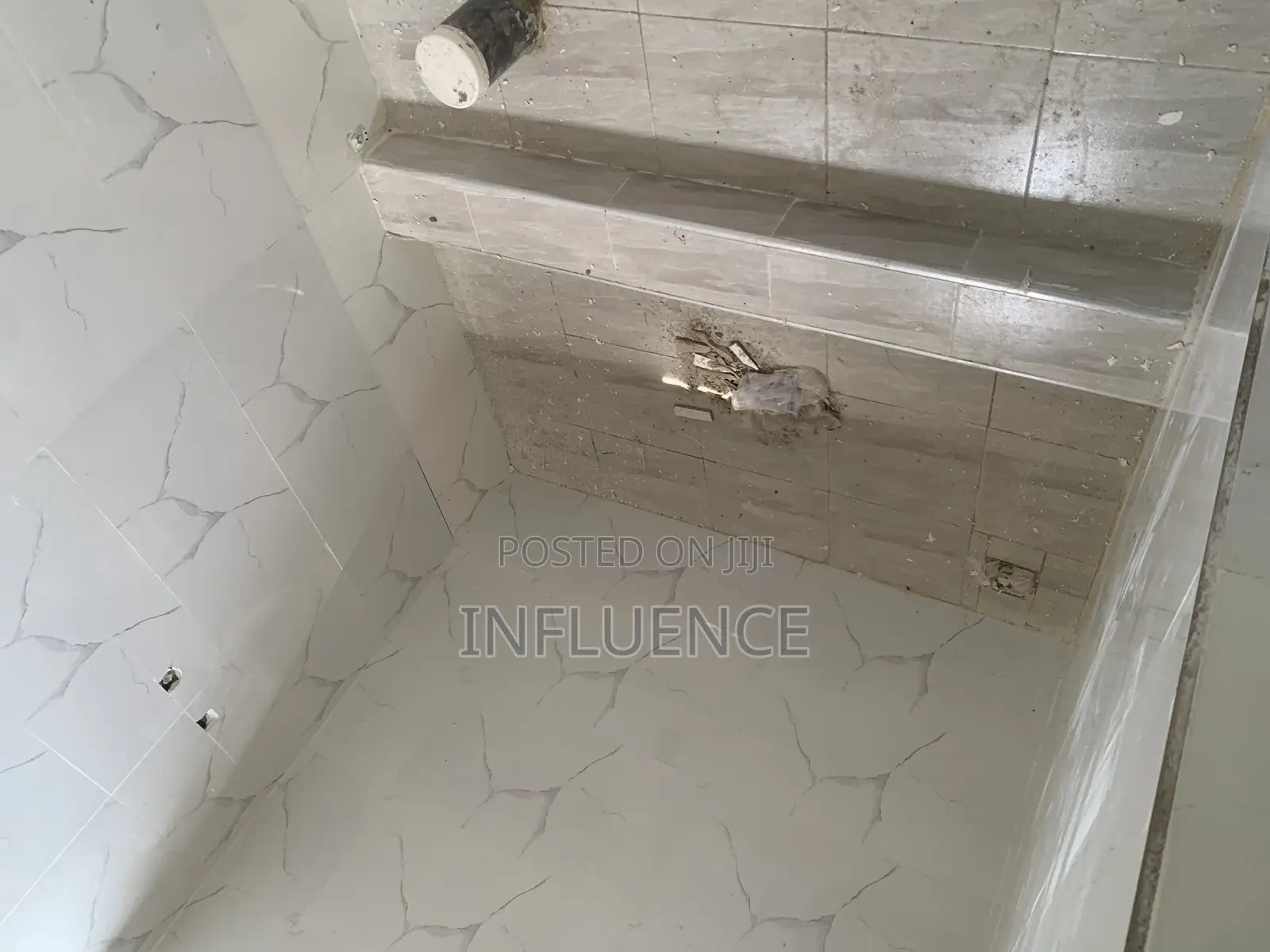 3bdrm House in Palace Mall Area, Spintex for sale