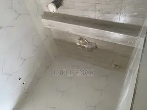3bdrm House in Palace Mall Area, Spintex for sale