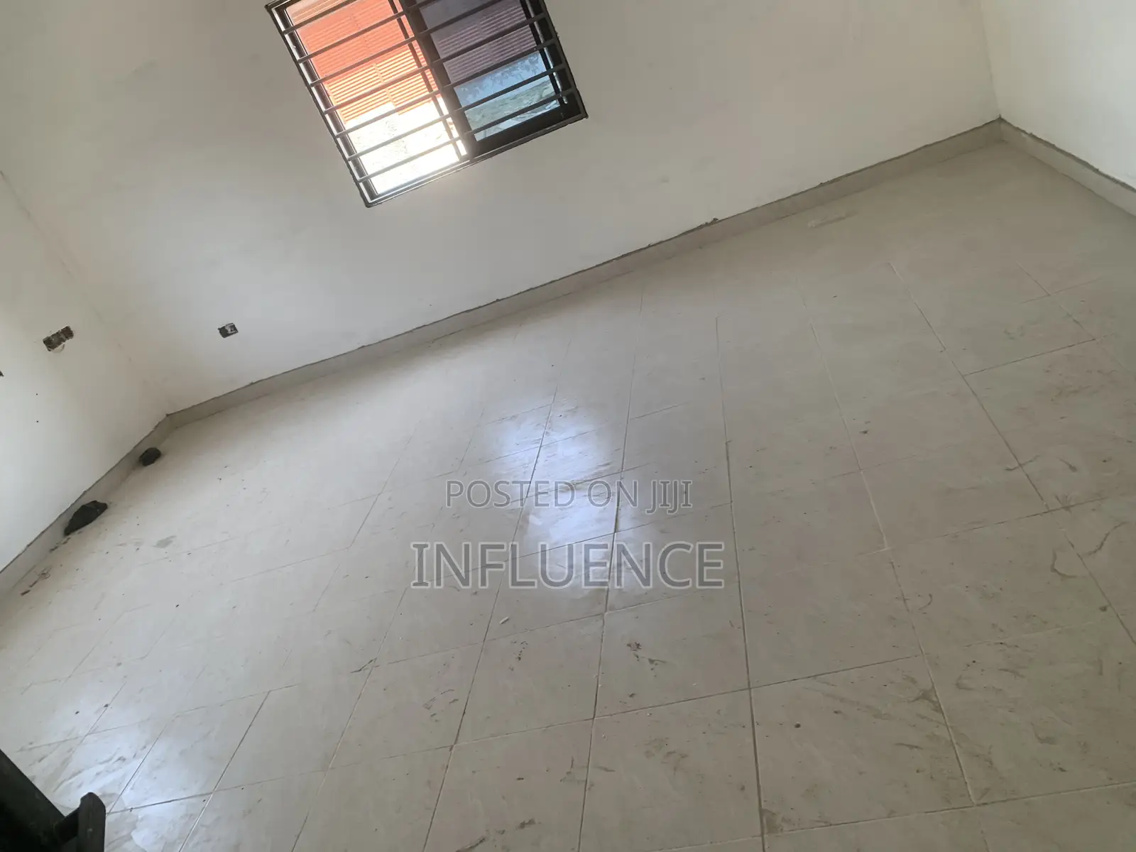 3bdrm House in Palace Mall Area, Spintex for sale