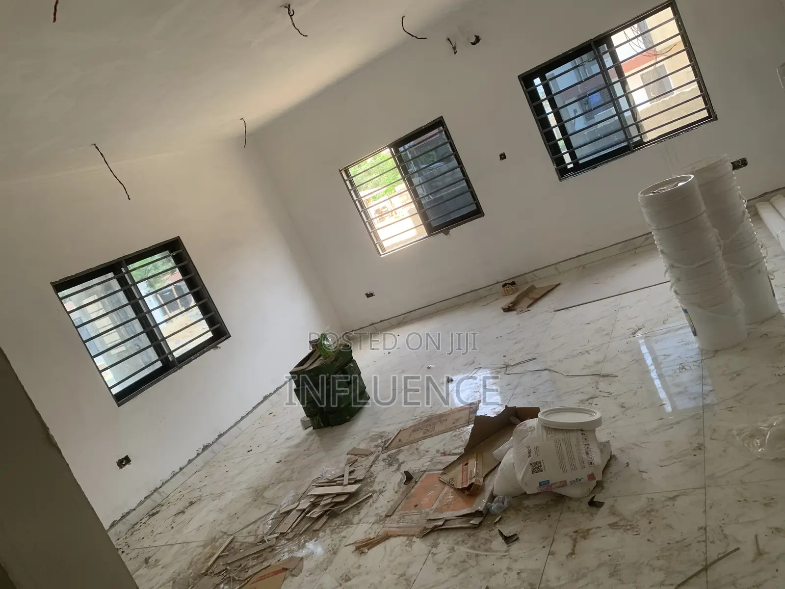 3bdrm House in Palace Mall Area, Spintex for sale