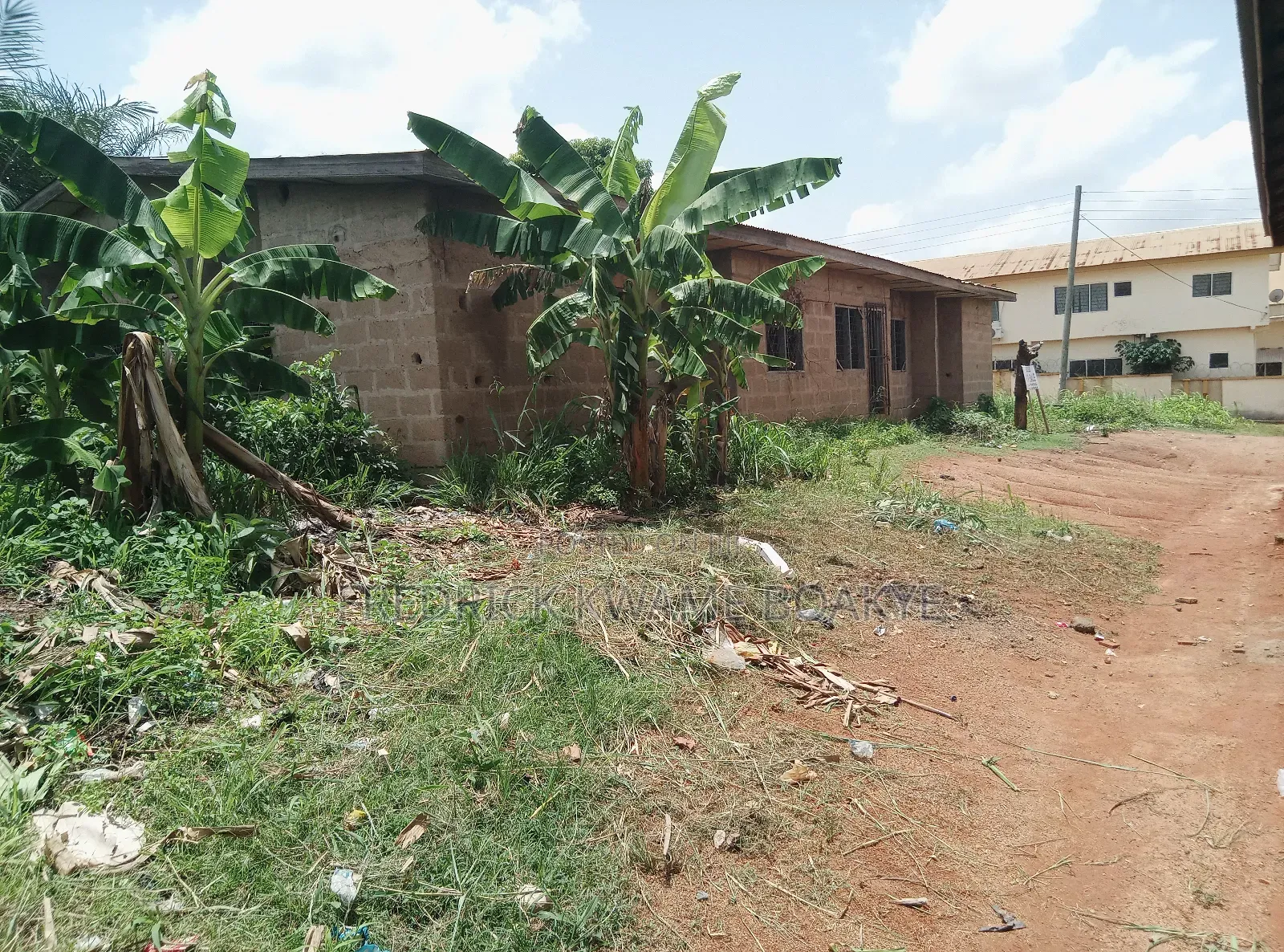 5bdrm House in Brother K Estate, Kumasi Metropolitan for sale